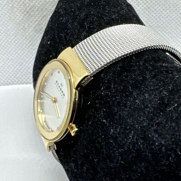 Skagen Freja 358SGSCD Women's Silver Stainless Steel Analog Dial Watch JNA557 - Picture 2 of 11